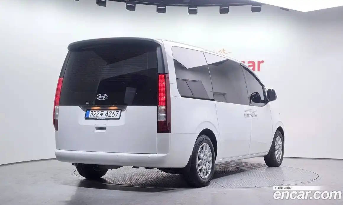 Hyundai Staria 2025 3.5 Автомат в Москве № 7519, фото 11