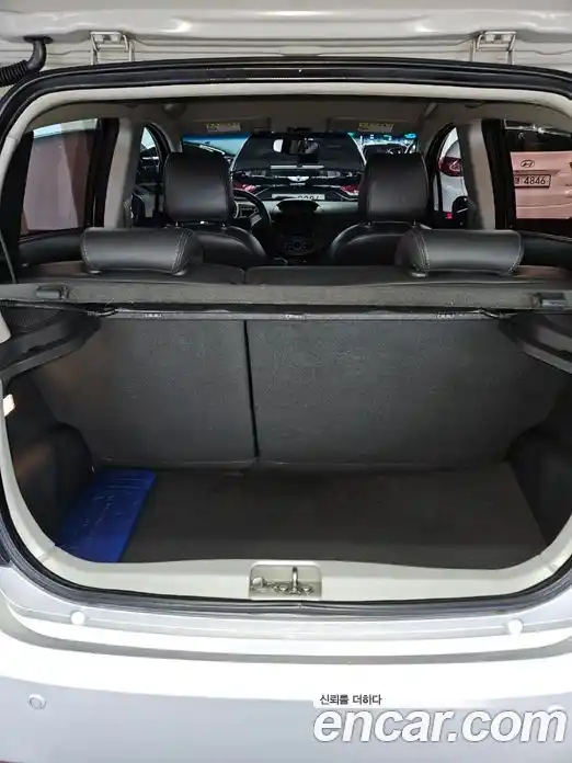 Chevrolet Spark 2012 1.0 Автомат в Москве № 75940, фото 20