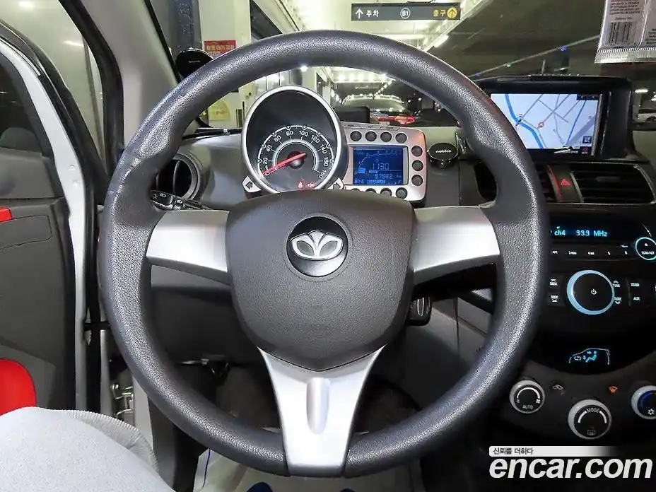 Chevrolet Matiz 2010 1.0 Автомат в Москве № 78072, фото 8