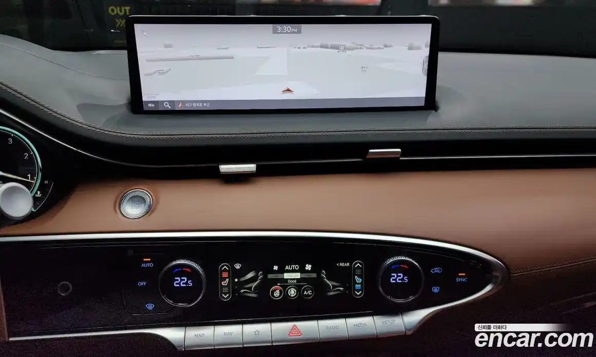 Genesis GV70 2022 2.2 Автомат в Москве № 84992, фото 4