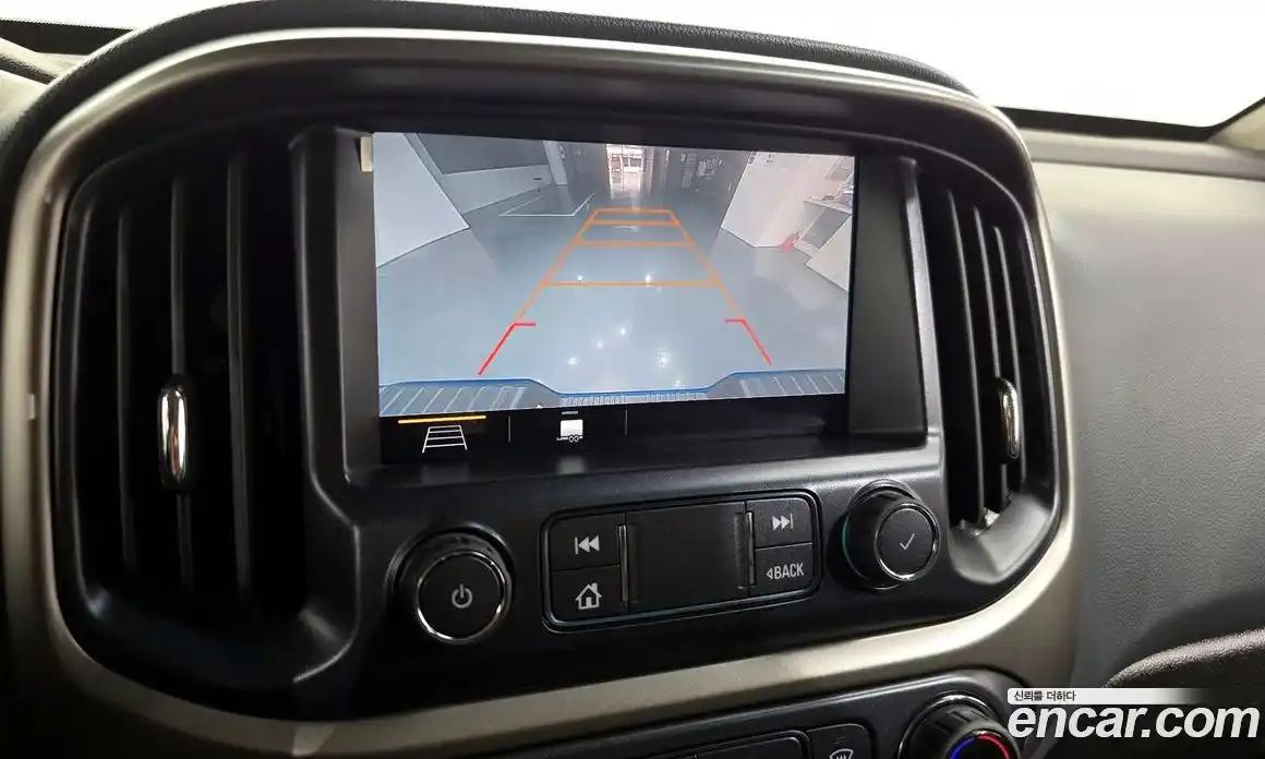 Chevrolet Colorado 2022 3.6 Автомат в Москве № 99806, фото 16