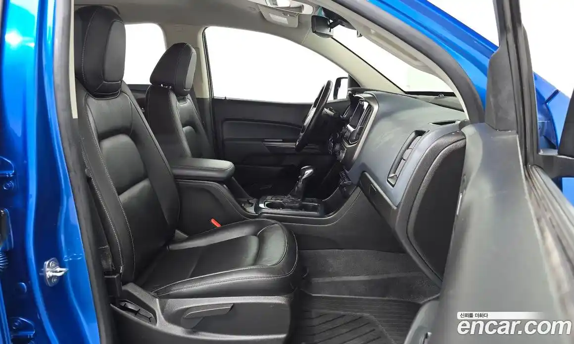 Chevrolet Colorado 2022 3.6 Автомат в Москве № 99806, фото 10