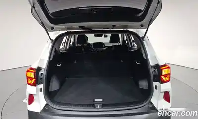 Kia Seltos 2023 1.6 Автомат в Москве № 10260, миниатюра 2