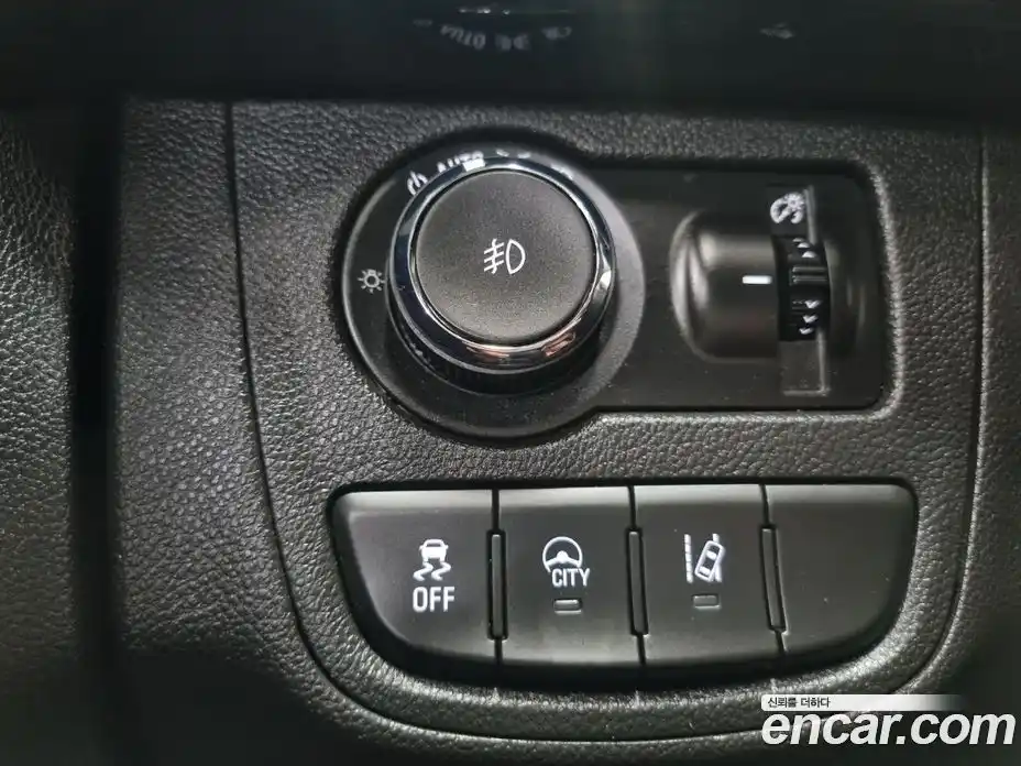 Chevrolet Spark 2016 1.0 Автомат в Москве № 104028, фото 16