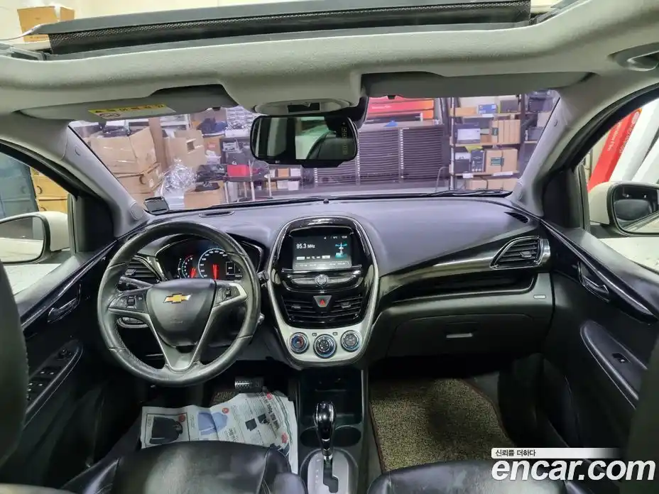 Chevrolet Spark 2016 1.0 Автомат в Москве № 104028, фото 7