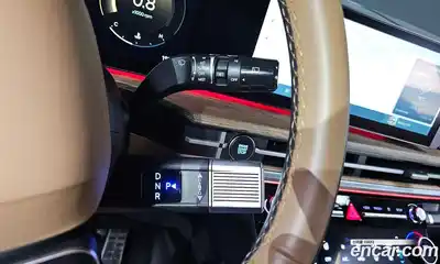 Hyundai Santa Fe 2024 2.5 Автомат в Москве № 108279, миниатюра 9