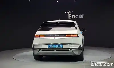 Hyundai Ioniq 5 2024 0.1 Автомат в Москве № 108890, миниатюра 2