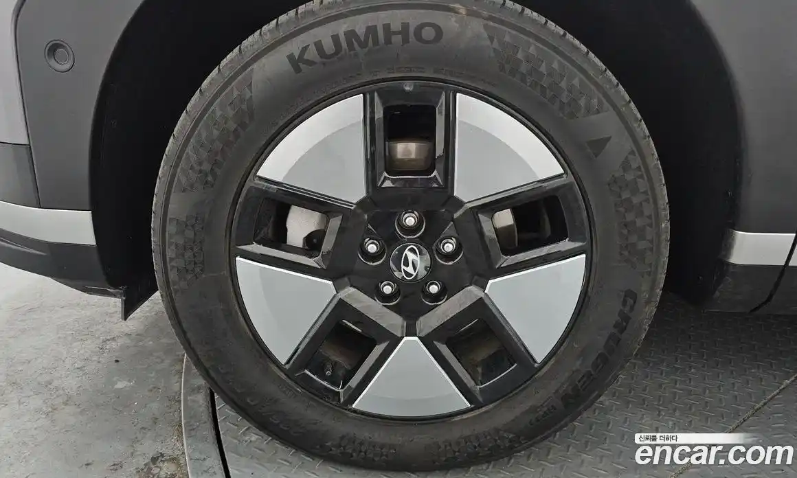 Hyundai Santa Fe 2024 1.6 Автомат в Москве № 110805, фото 18