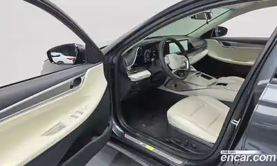 Hyundai Grandeur 2023 2.5 Автомат в Москве № 114895, миниатюра 11