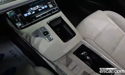 Hyundai Grandeur 2023 2.5 Автомат в Москве № 114895, миниатюра 9