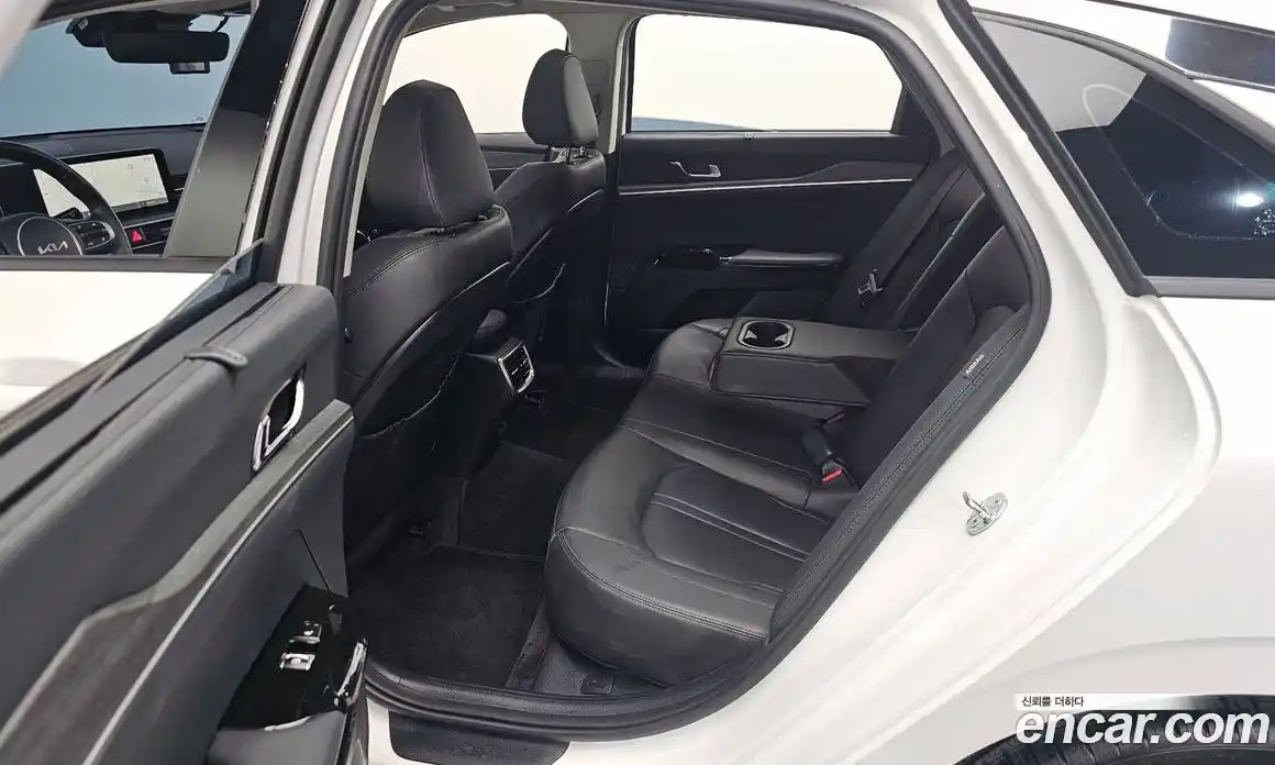 Kia K5 2024 1.6 Автомат в Москве № 11591, фото 6