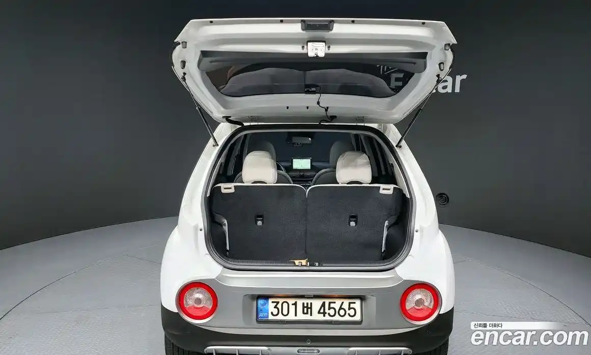 Hyundai Casper 2022 1.0 Автомат в Москве № 117284, фото 13