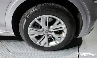 Genesis GV70 2022 2.5 Автомат в Москве № 117840, миниатюра 2