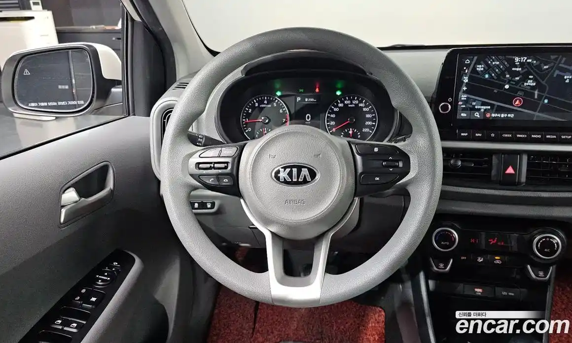 Kia Morning 2021 1.0 Автомат в Москве № 121845, фото 11