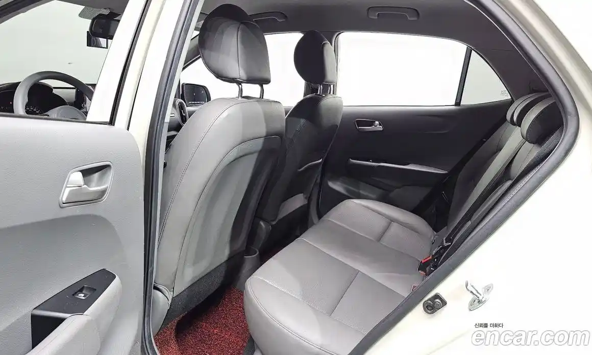 Kia Morning 2021 1.0 Автомат в Москве № 121845, фото 20