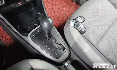 Kia Morning 2021 1.0 Автомат в Москве № 121845, миниатюра 9