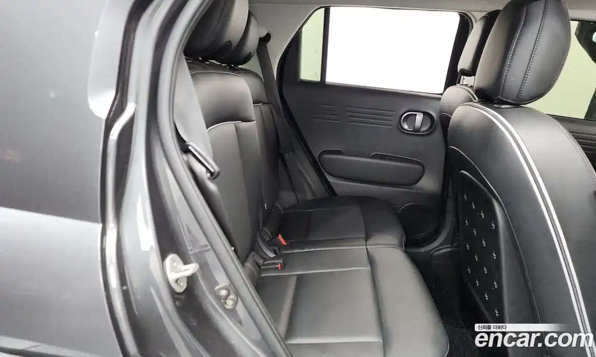 Hyundai Casper 2023 1.0 Автомат в Москве № 123634, фото 19