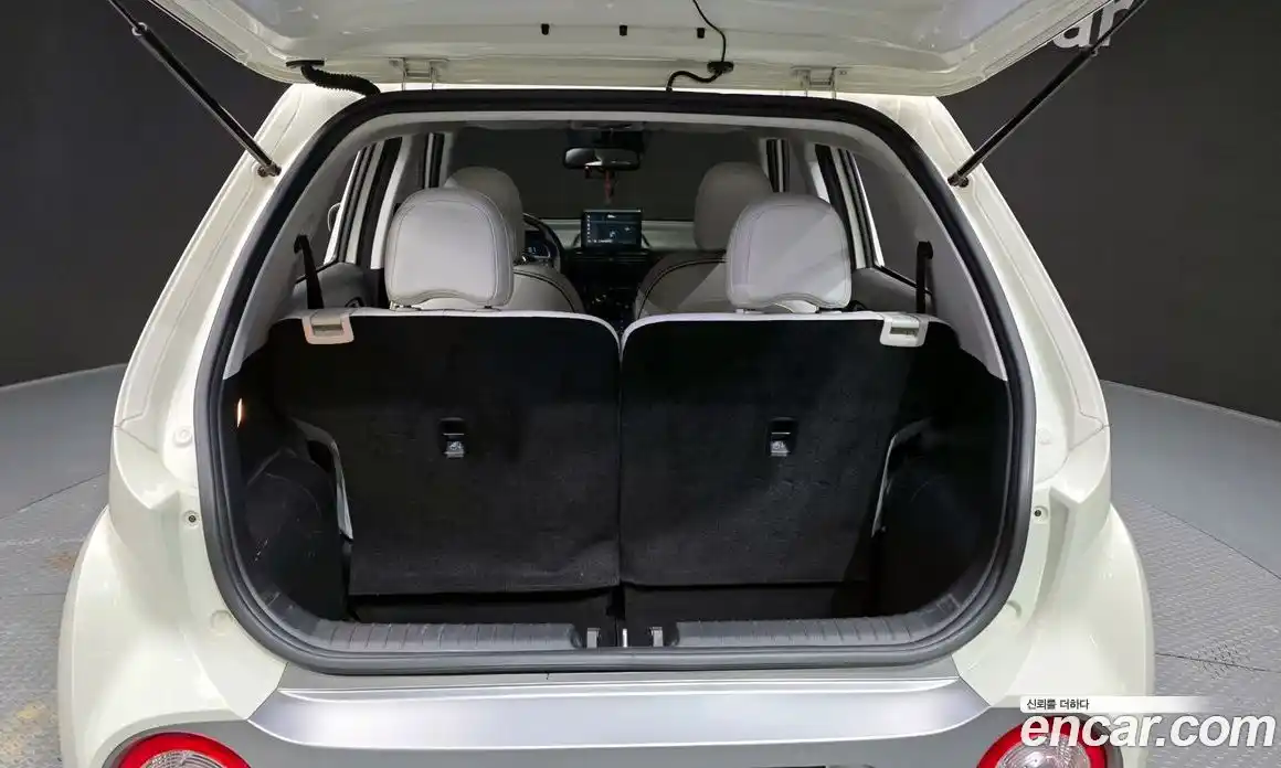 Hyundai Casper 2022 1.0 Автомат в Москве № 124754, фото 20