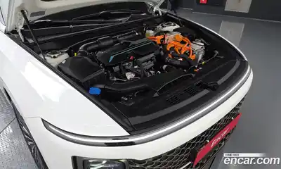 Hyundai Grandeur 2023 1.6 Автомат в Москве № 125993, миниатюра 2