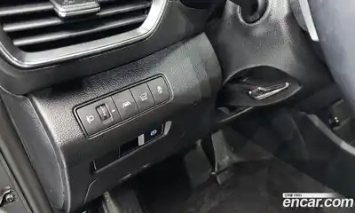 Hyundai Santa Fe 2023 2.5 Автомат в Москве № 131039, миниатюра 9