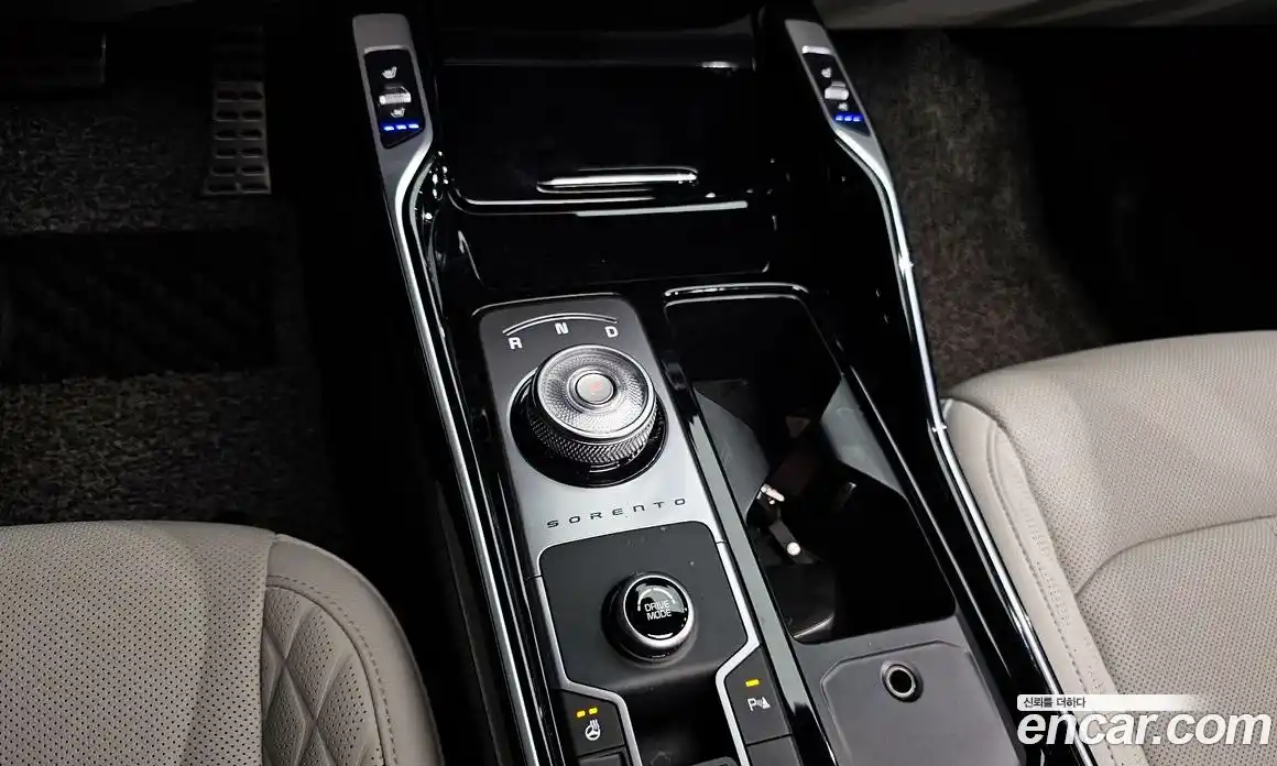 Kia Sorento 2024 1.6 Автомат в Москве № 131284, фото 14