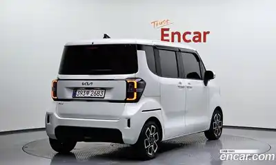 Kia Ray 2023 1.0 Автомат в Москве № 132929, миниатюра 2