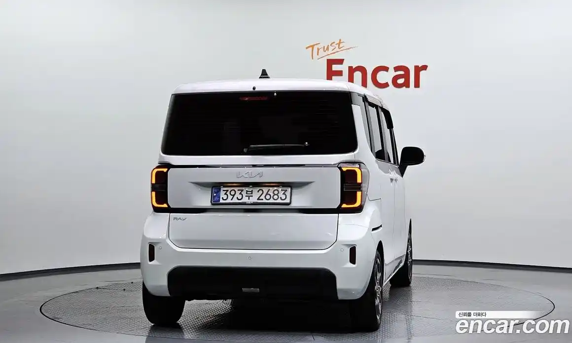 Kia Ray 2023 1.0 Автомат в Москве № 132929, фото 4