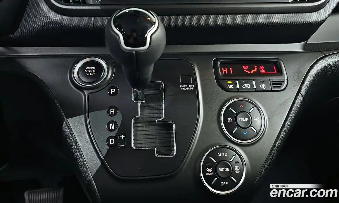 Kia Ray 2023 1.0 Автомат в Москве № 132929, фото 9