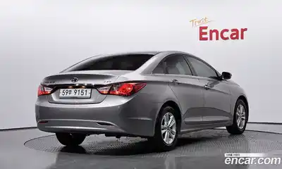 Hyundai Sonata 2010 2.0 Автомат в Москве № 133294, миниатюра 2