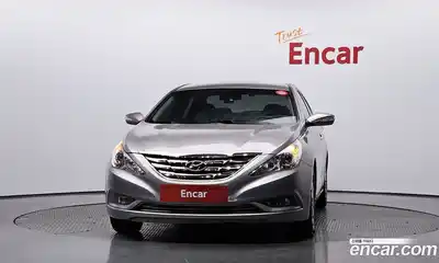 Hyundai Sonata 2010 2.0 Автомат в Москве № 133294, миниатюра 3