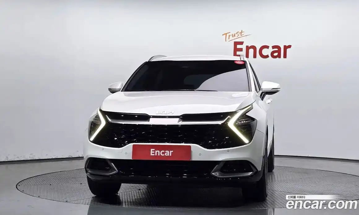 Kia Sportage 2023 1.6 Автомат в Москве № 133892, фото 3