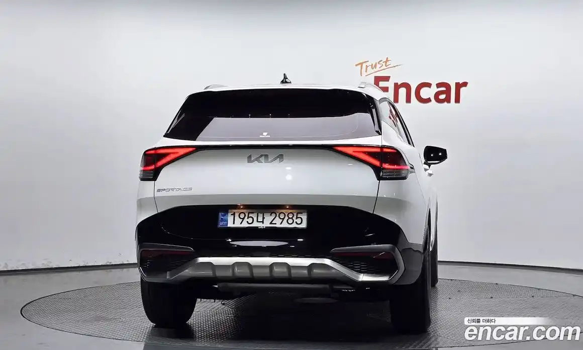 Kia Sportage 2023 1.6 Автомат в Москве № 133892, фото 4