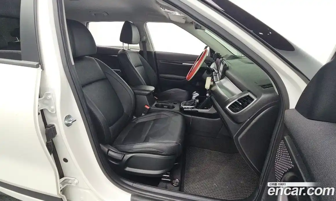 Kia Seltos 2023 1.6 Автомат в Москве № 133958, фото 10