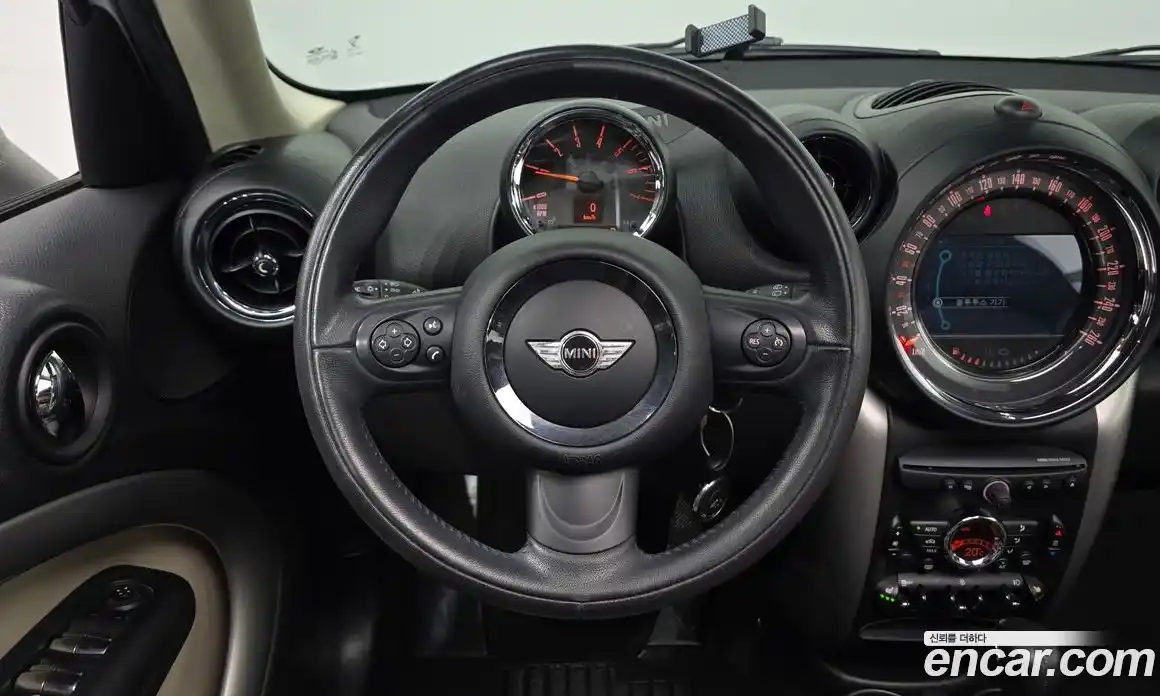 Mini Countryman 2015 2.0 Автомат в Москве № 134569, фото 15