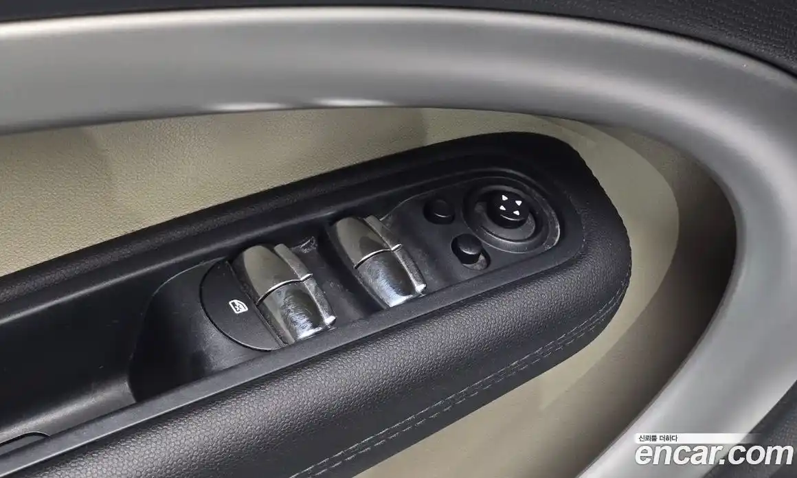 Mini Countryman 2015 2.0 Автомат в Москве № 134569, фото 9