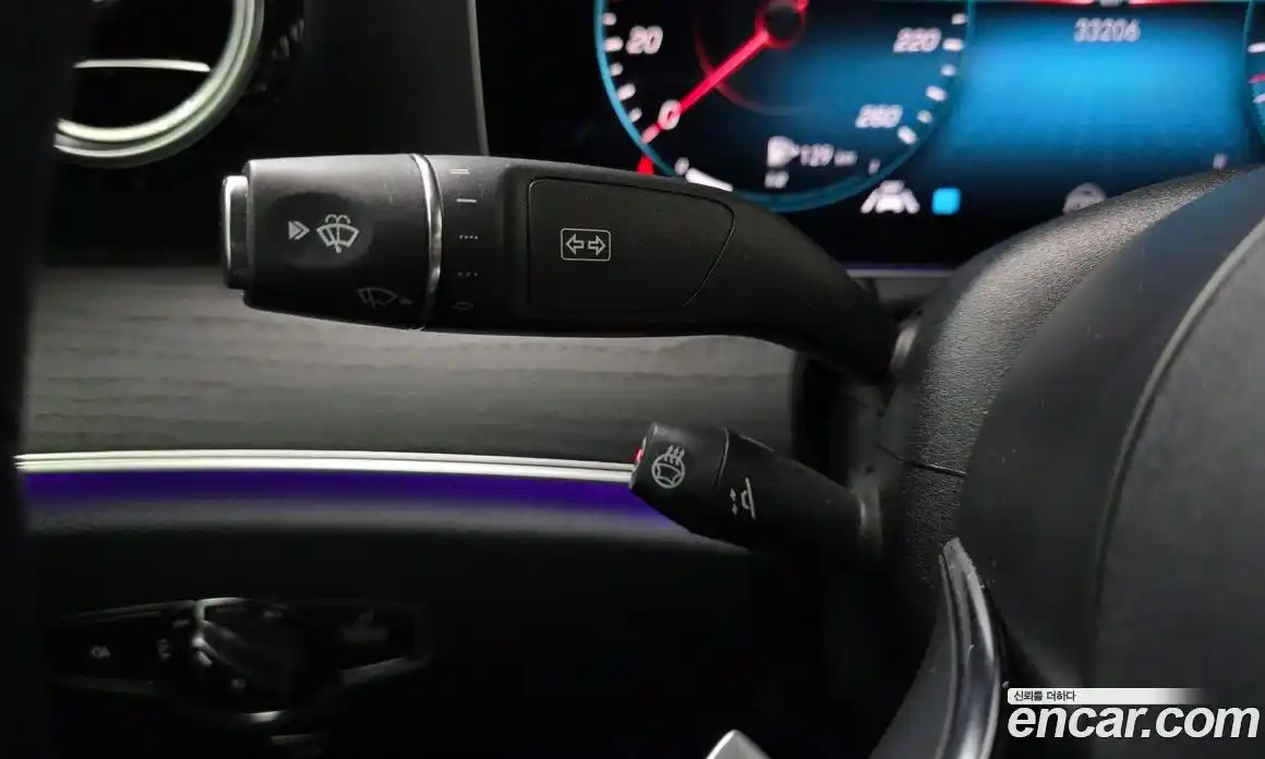 Mercedes-Benz E-Class 2023 2.0 Автомат в Москве № 135931, фото 8