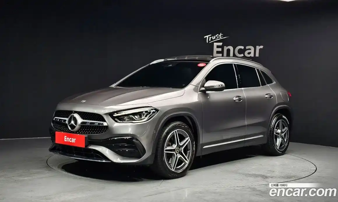 Mercedes-Benz GLA-Class 2020 2.0 Автомат в Москве № 139323, фото 16