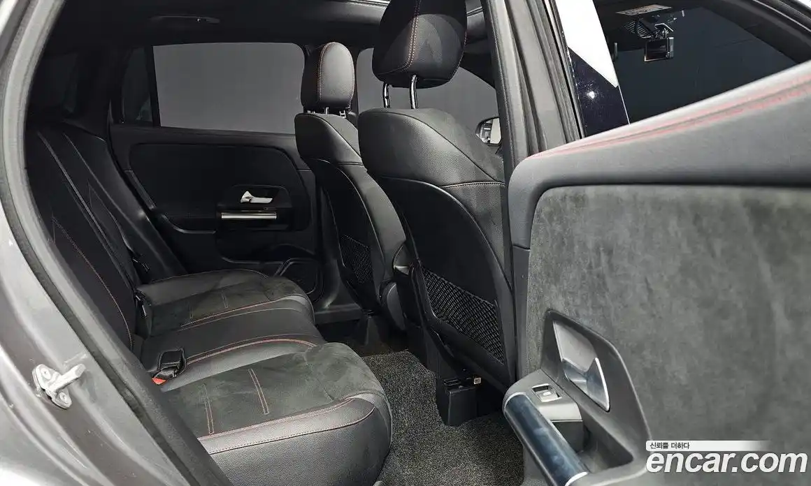 Mercedes-Benz GLA-Class 2020 2.0 Автомат в Москве № 139323, фото 20