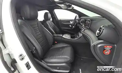 Mercedes-Benz E-Class, 2022