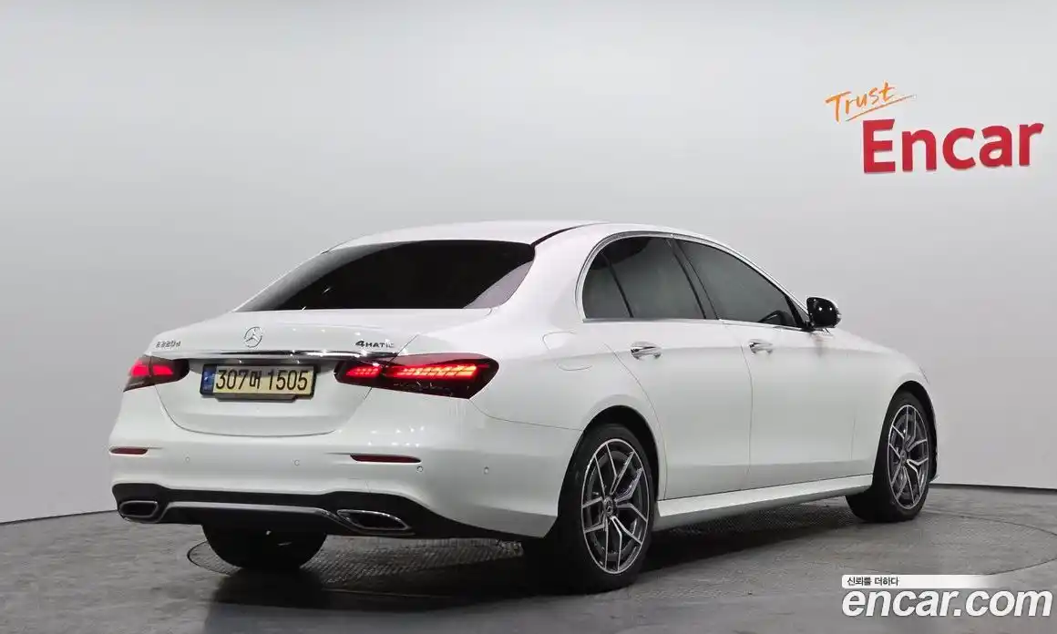 Mercedes-Benz E-Class 2022 1.9 Автомат в Москве № 139907, фото 14