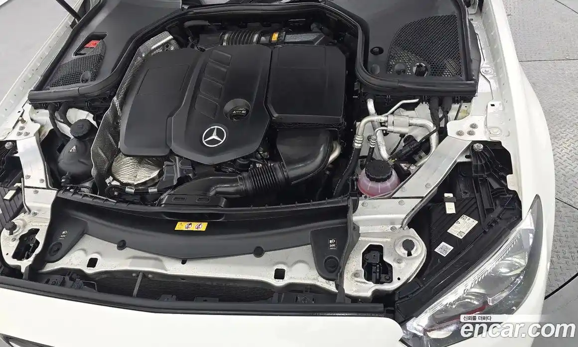 Mercedes-Benz E-Class 2022 1.9 Автомат в Москве № 139907, фото 5