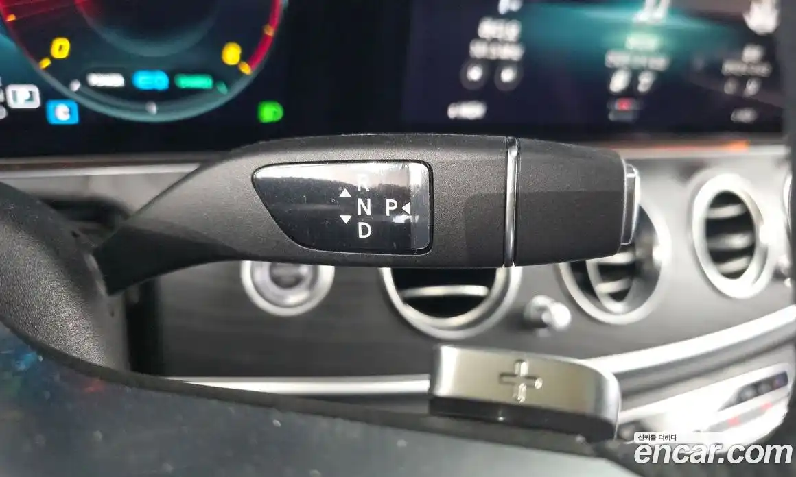 Mercedes-Benz E-Class 2022 1.9 Автомат в Москве № 139907, фото 9