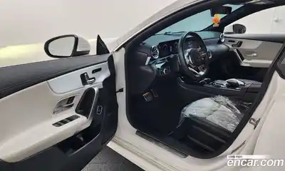 Mercedes-Benz CLA-Class 2021 2.0 Автомат в Москве № 141654, миниатюра 10