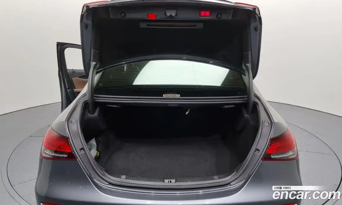 Mercedes-Benz E-Class 2021 3.0 Автомат в Москве № 143494, фото 15