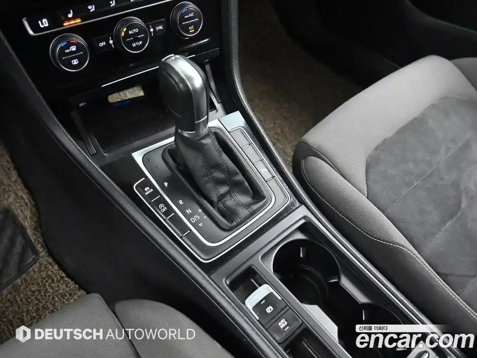 Volkswagen Golf 2014 2.0 Автомат в Москве № 147014, фото 9