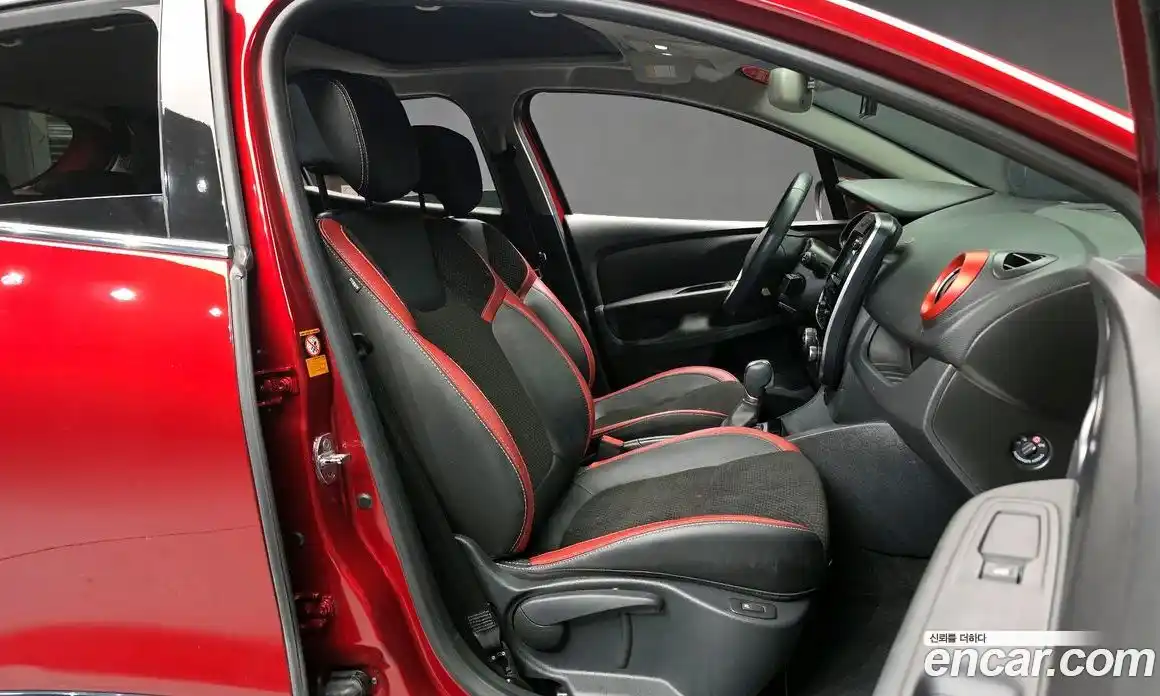 Renault Cilo 2018 1.5 Автомат в Москве № 148073, фото 15