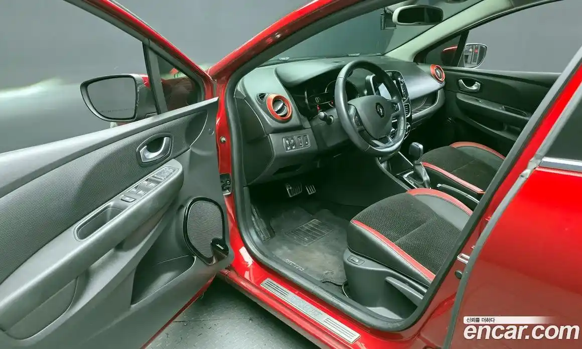 Renault Cilo 2018 1.5 Автомат в Москве № 148073, фото 18