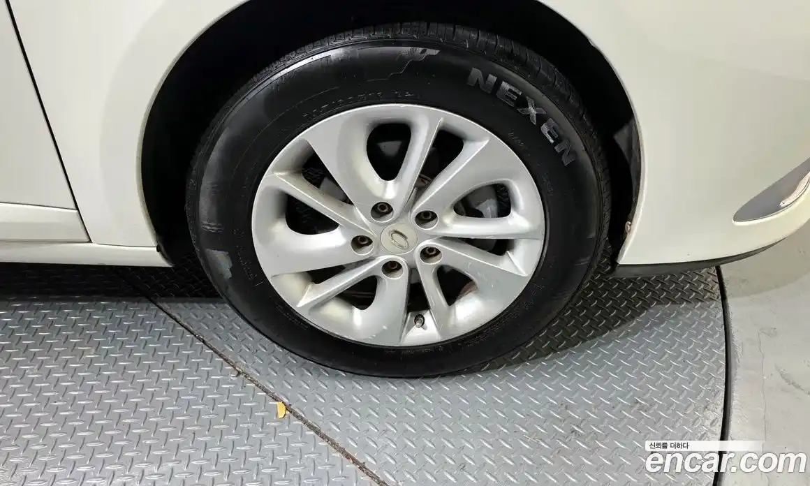 Renault SM3 2015 1.6 Автомат в Москве № 148672, фото 11