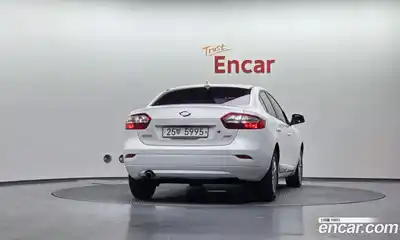 Renault SM3 2015 1.6 Автомат в Москве № 148672, миниатюра 2