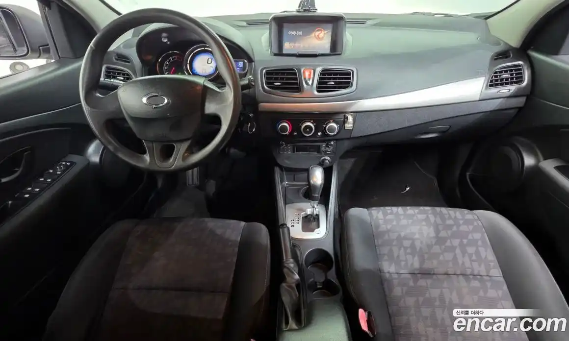 Renault SM3 2015 1.6 Автомат в Москве № 148672, фото 4